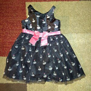 H&M Girls Swan Party Dress Sleeveless USA Size 1.5 to 2 Years Old Black W/ Bow.
